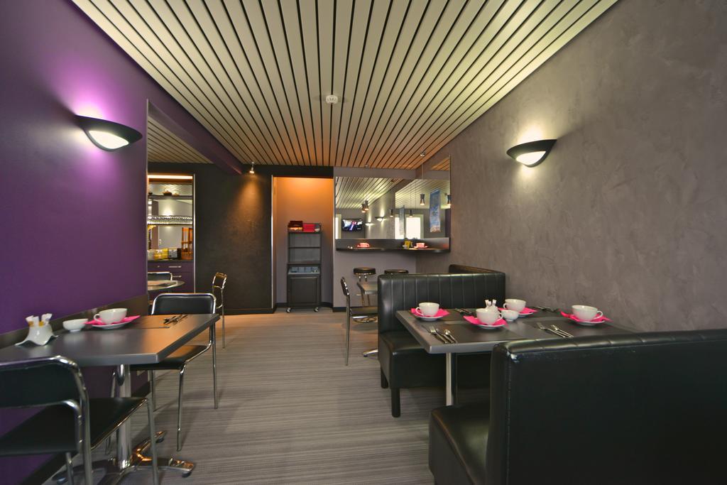 Hotel Logitel Saint-Doulchard Zewnętrze zdjęcie